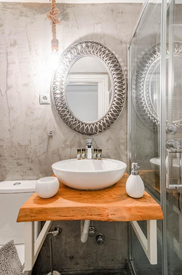 Ferienwohnung Lux Studio 11 With Yard In The Heart Of Athen Exterior foto